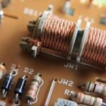 Pengertian, Jenis, Kode Warna, & Fungsi Resistor Pada Rangkaian Elektronika