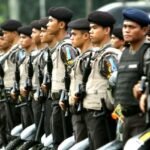 thr untuk pns dan tni / polri